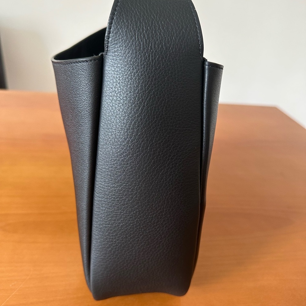 Saint Laurent Le 5 a 7 supple black - Picture 3 of 16